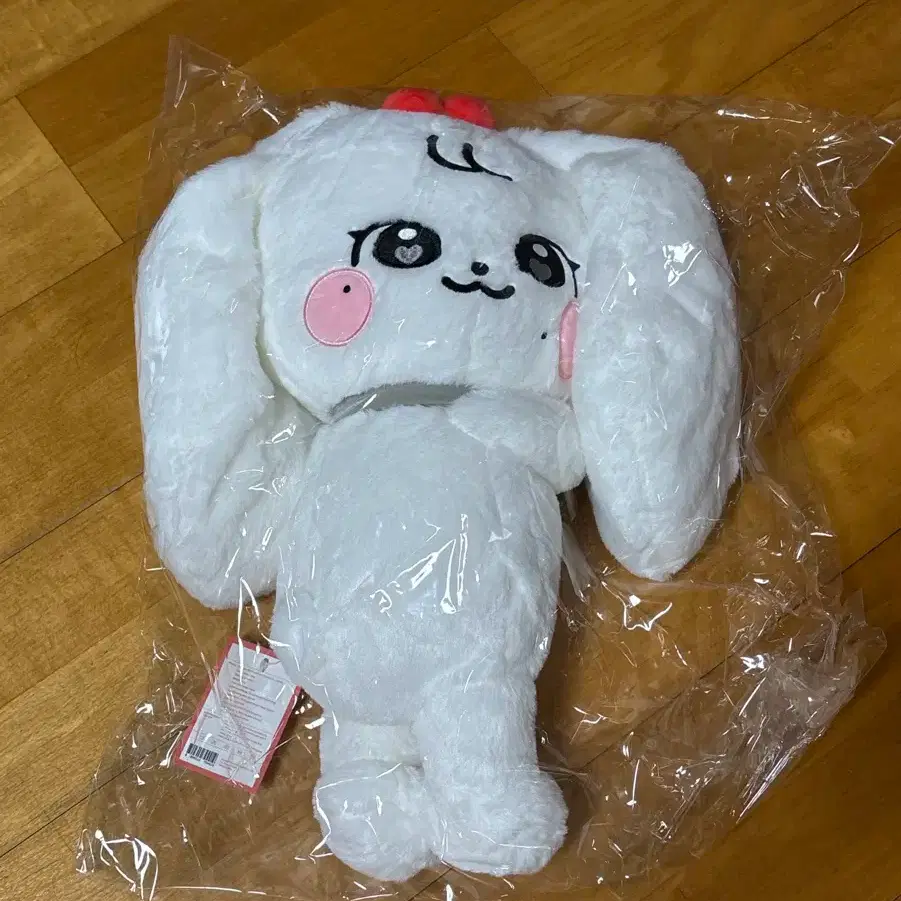 Minive School Pop-up Minive Hug Bag Cherry on Bunjang Global Site.