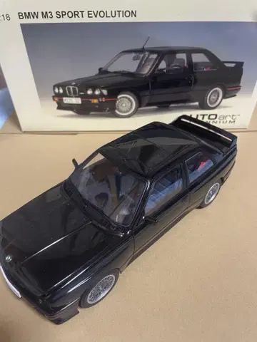 BMW M3 SPORT EVOLUTION 1/18 AUTOART