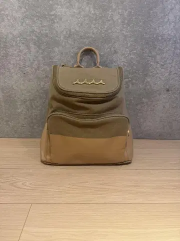 무타 마린 베이지 럭색/백팩