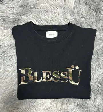 BlessU 티셔츠 블랙