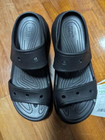 Crocs 블랙 컴포트 샌들 8-11