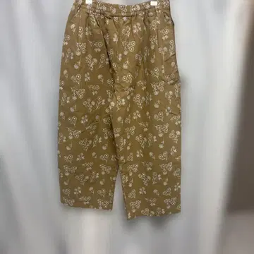 SM2 베이지 꽃무늬 팬츠