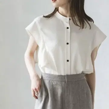 노블 스퀘어 슬리브 프론트 오픈 블라우스 화이트