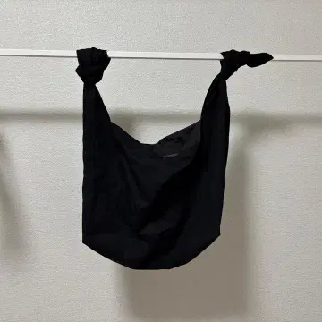 Dulcamara 24AW 외출용 토트백 블랙