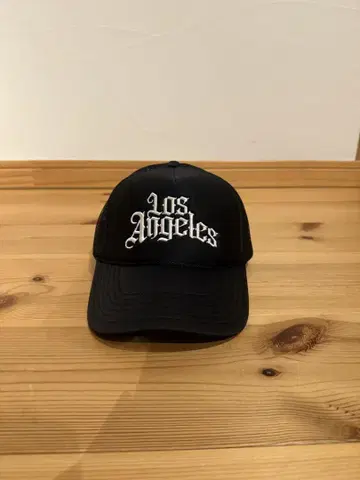 LOS ANGELES 트래커 캡 블랙