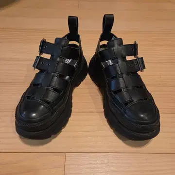 컨버스 ALL STAR TREKWAVE GLADIATOR OX 23.0
