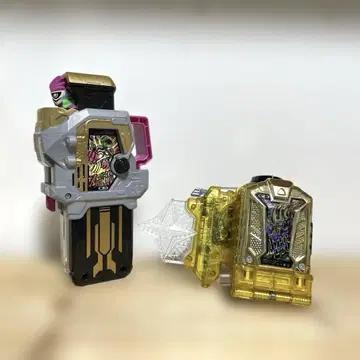 DX 하이퍼 무테키 가샤트 & 맥시멈 마이티 x