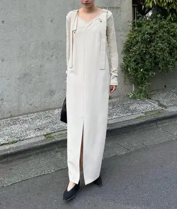 SLANT LINE SALOPETTE 원피스 CLANE