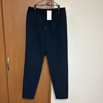 [ HYKE ] TASLAN TWILL TAPERED PANTS