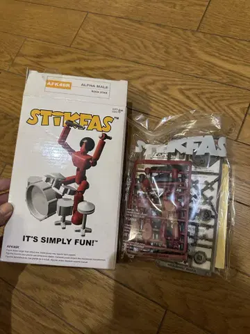 STIKFAS AFK46R 액션 피규어