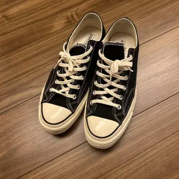 CONVERSE 블랙 로우 컷 스니커즈