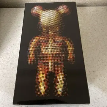 베어브릭 SHELTERBANK THE HUMAN BEAR 400%