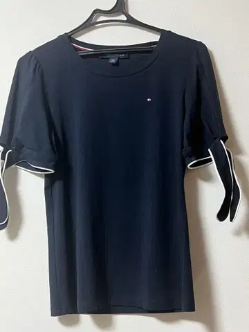 [새상품] TOMMY HILFIGER 티셔츠 네이비 반팔 상의