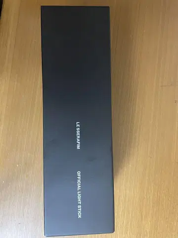 LE SSERAFIM 르세라핌 OFFICIAL LIGHT STICK
