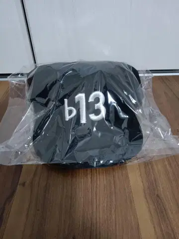 플랫 서틴 캡 나가세 토모야