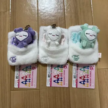 TWICE LOVELYS 이불 낚시릴 패스 케이스