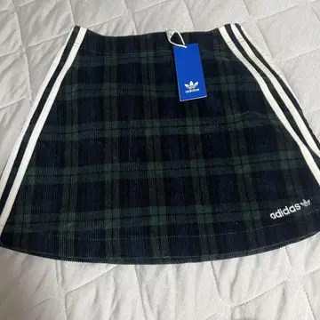 아디다스 체크 무늬 미니 스커트 S KX1038