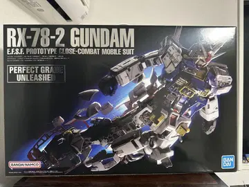 PG UNLEASHED 1/60 RX-78-2 건담과 클리어 바디 세트