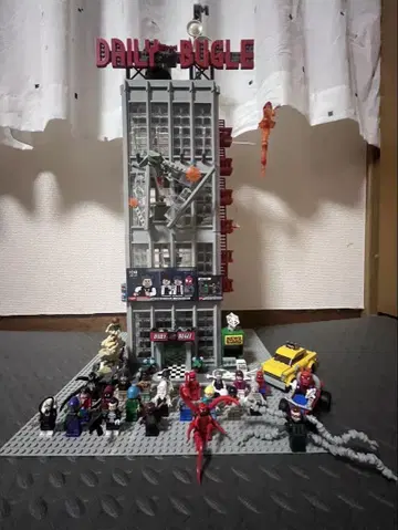 LEGO Daily Bugle 스파이더맨 세트