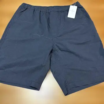 택 포함 새상품 네이비 숏팬츠 유나이티드 애로우즈