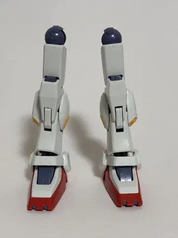 MG 건담 Mk-II Ver.2.0 에우고 컬러 양 다리