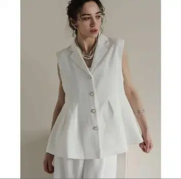 리디 화이트 페플럼 베스트