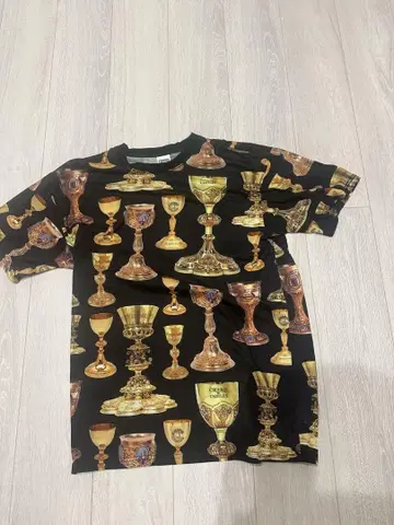 CROOKS & CASTLES 트로피 패턴 티셔츠 L 사이즈