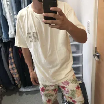 RE:ROOM 오버 사이즈 티셔츠 크림색 S