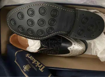 Tricker's x SOPHNET 윙팁 신발