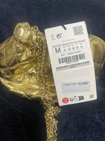 ZARA 체인 골드 클러치백 새상품