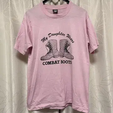 MY Daughter Wears COMBAT BOOTS 티셔츠 L