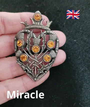영국제 빈티지 MIRACLE 엉겅퀴 하트 왕관 브로치