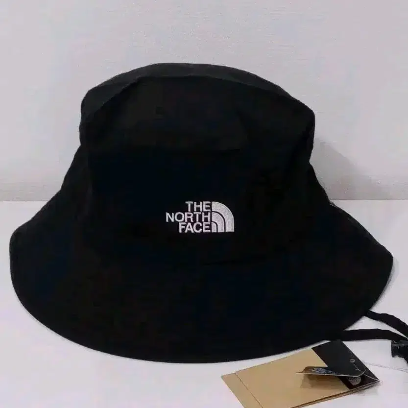 THE NORTH FACE | 노스페이스 The North Face Logo FUTURELIGHT