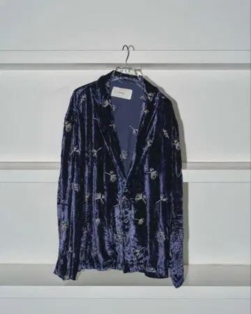 [ todayful ] Embroidery Velour Jacket