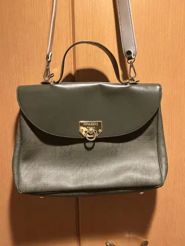 NINA RICCI 카키 숄더백 핸드백