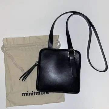 minitmute twin square bag 숄더백 블랙