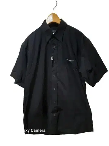 D&G 돌체앤가바나 포켓 부착 버튼 다운 셔츠 M