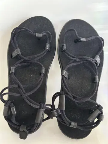 TEVA 테바 보야 인피니티 샌들 블랙 23cm