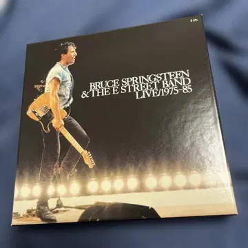 THE'LIVE'1975-1985