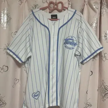 TWICE 모모 유니폼