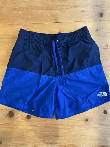 THE NORTH FACE 숏 팬츠 S 사이즈 블랙과 파랑