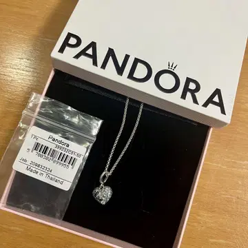 Pandora 스파클링 블루문 & 스타 하트 목걸이