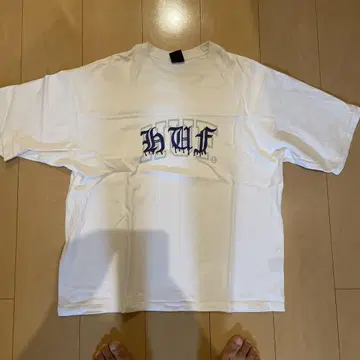 HUF 풋볼 티셔츠 M 사이즈