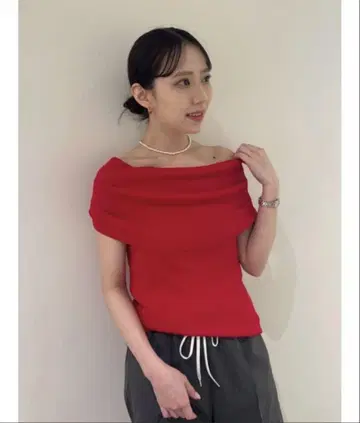 인기 완판템 접촉 냉감 오프숄 리브 니트