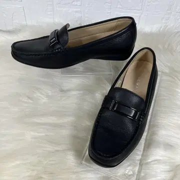 새상품급 REGAL 리갈 비트 로퍼 모카신 블랙 22cm