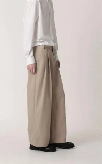 MB 하이엔드 베이직 와이드 슬랙스 MORE THAN COTTON