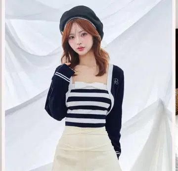 다리치 레이어드 보더 니트 앙상블 NAVY