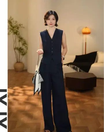 네이비 수트 셋업 슬리브리스 자켓