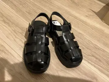 GU 구르카 샌들 S 사이즈