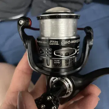 Abu Garcia 레보 MGX 시타 낚시릴